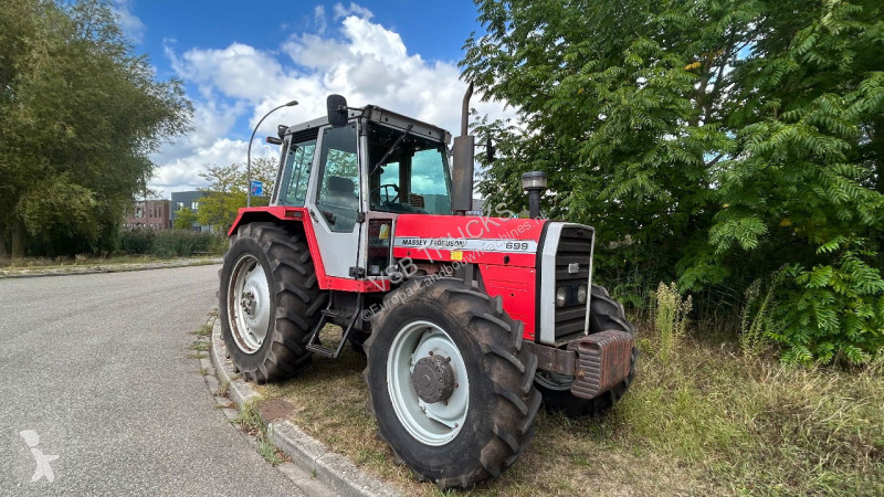 Tractor agrícola Massey Ferguson