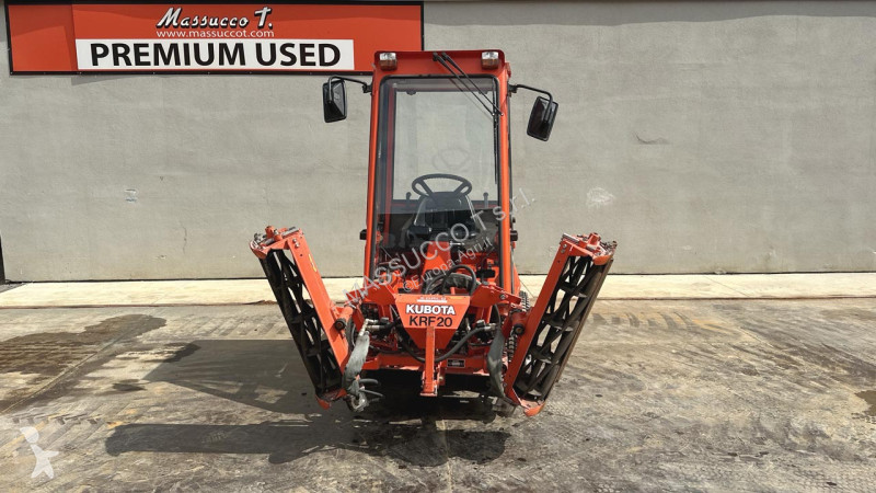 Landbrugstraktor Kubota F2400 4X4