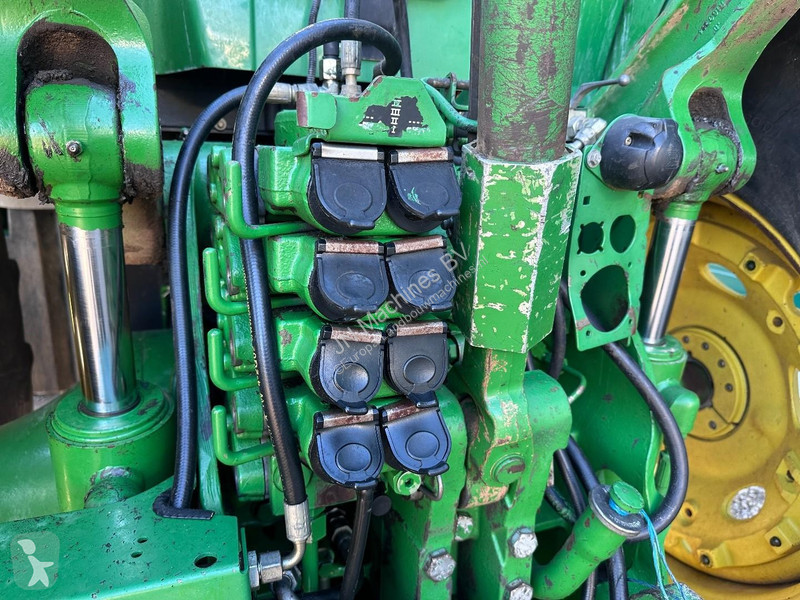 Lantbrukstraktor John Deere 8120 Powershift