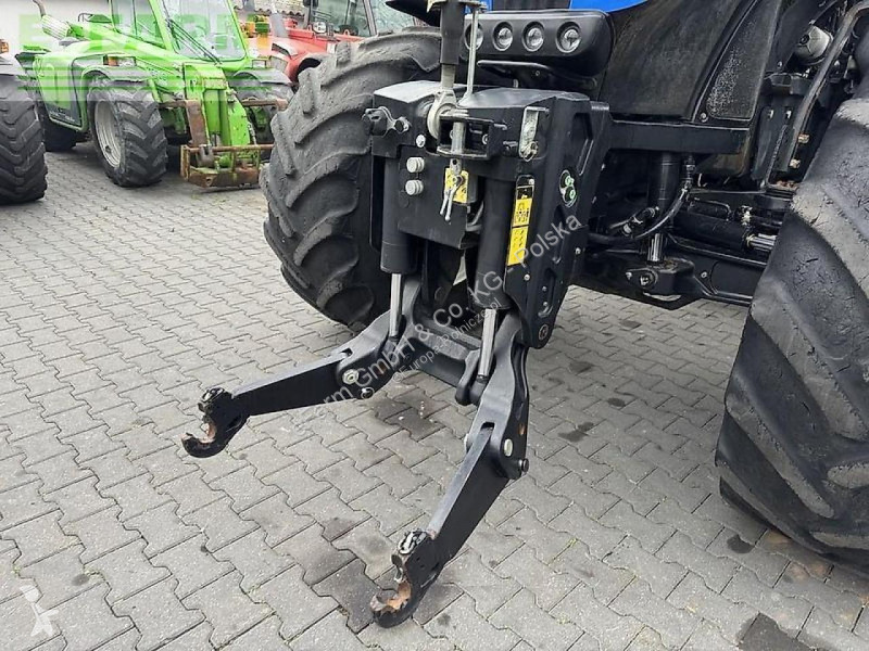 Traktor New Holland  t8.330 ultra command