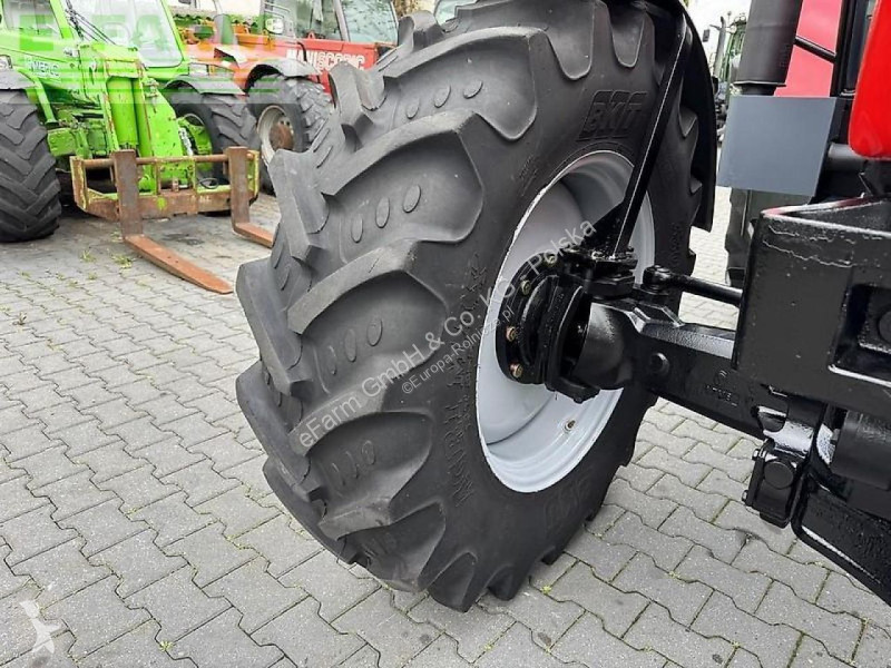 Lantbrukstraktor Massey Ferguson  5470 dyna-4