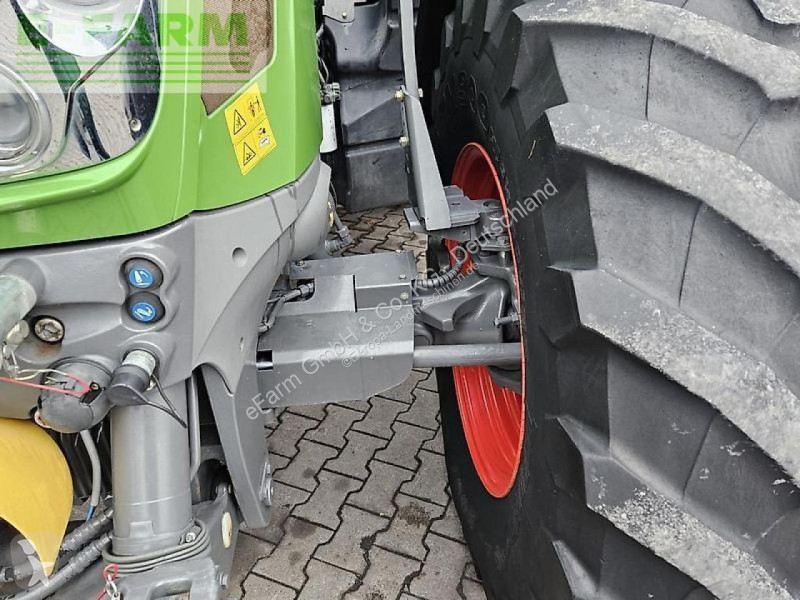 Landbrugstraktor Fendt  824 vario profi plus...