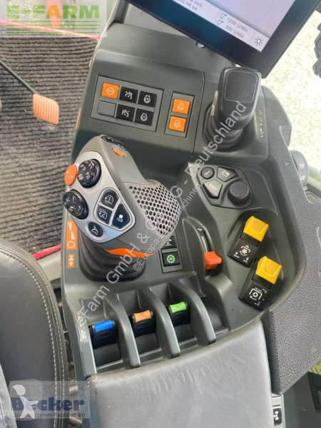 Landbrugstraktor Claas  axion 870 c-matic