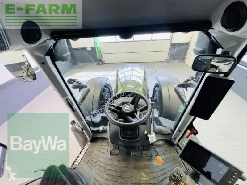 Landbrugstraktor Valtra  t215 versu