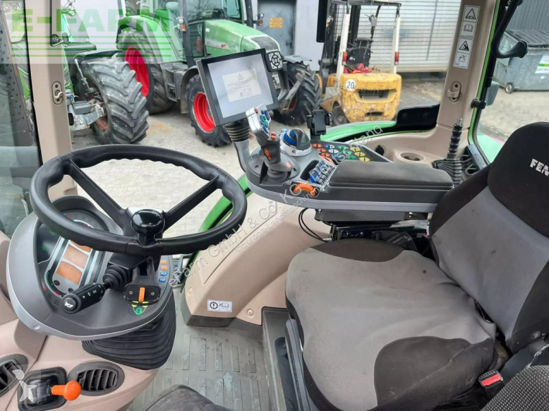 Landbrugstraktor Fendt  724 vario profiplus