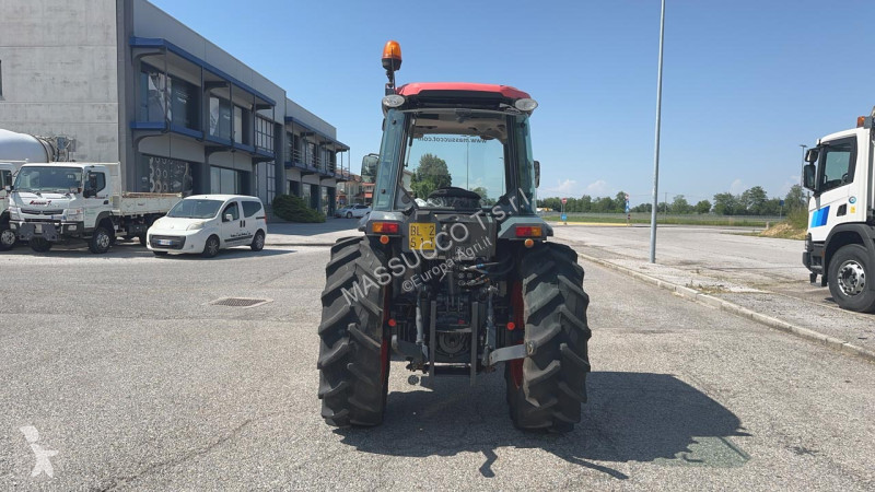 Tractor agrícola Kubota M8540 4x4