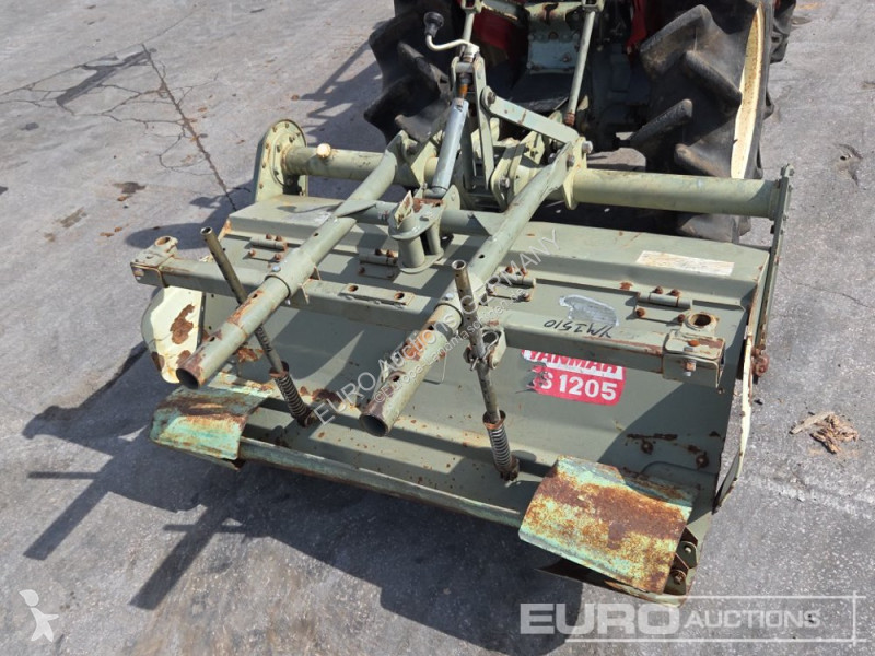 Tractor agrícola Yanmar YM1510D