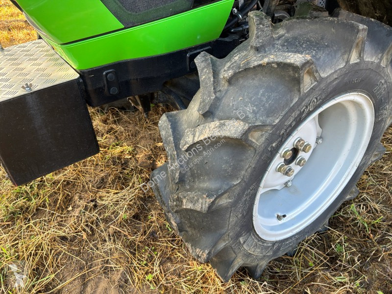 Lantbrukstraktor Deutz-Fahr