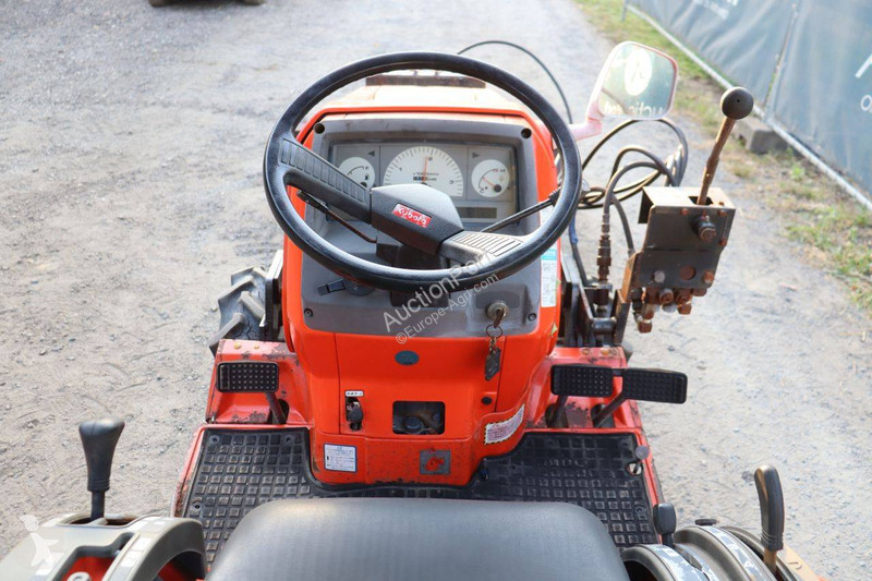جرار زراعي Kubota A-155