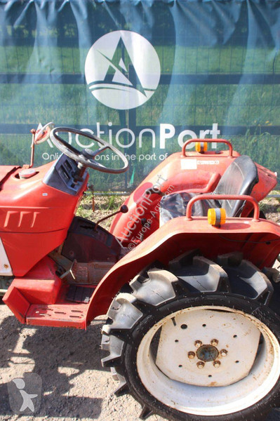 Tractor Yanmar YM1610D