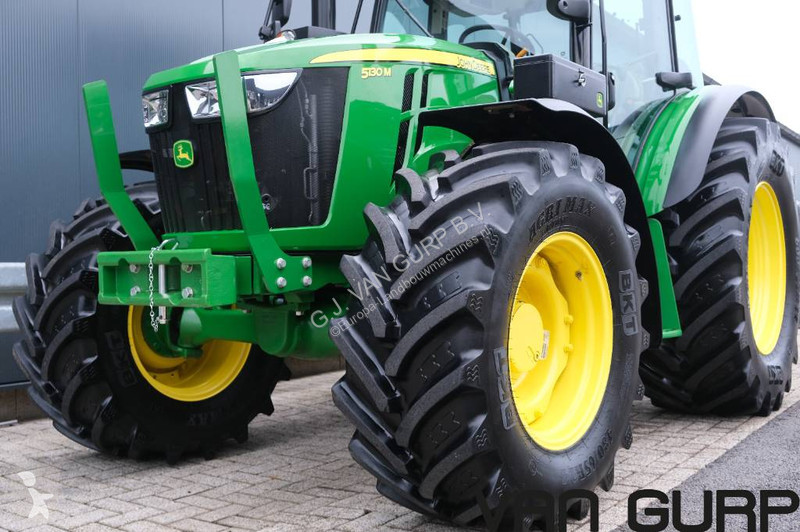 Сільськогосподарський трактор John Deere 5130 M...