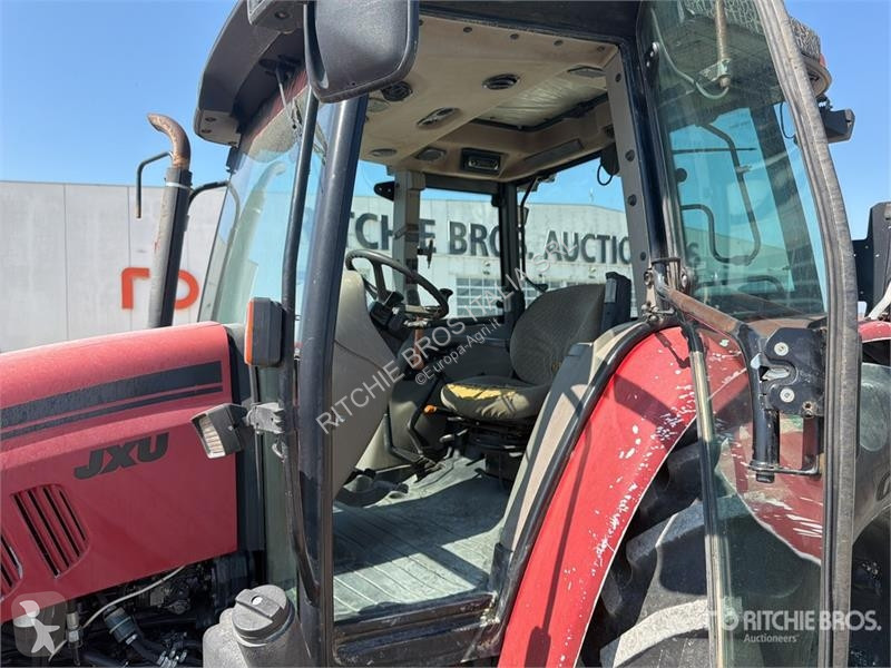 Сільськогосподарський трактор Case 105 JXU 4WD...