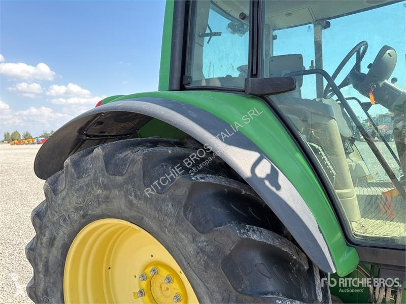 Tractor John Deere 6830 4WD Tractor