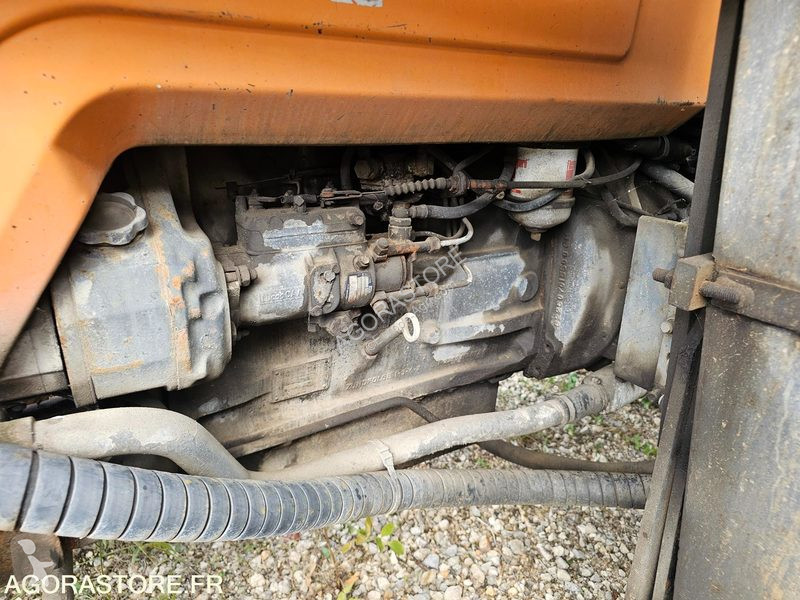 Tractor Renault R3143