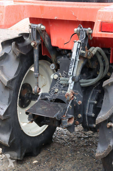 Mitsubishi MT15D tractor