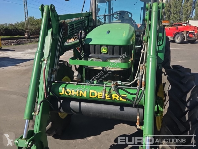 Tractor John Deere 5820