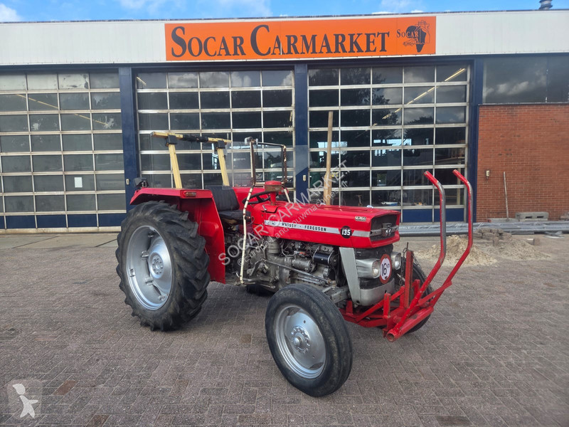 Tracteur agricole Massey Ferguson 135 135