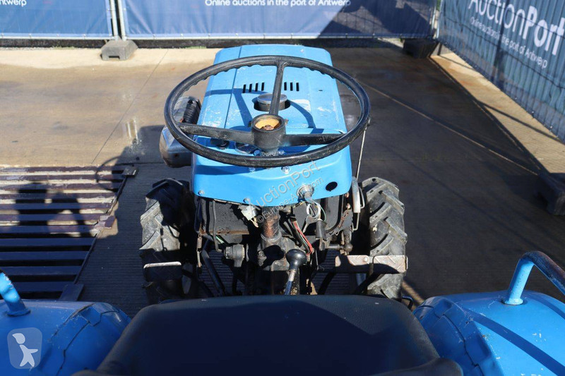 Tractor agrícola Iseki TX1510
