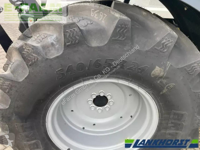 Tractor Lamborghini  spark r 125
