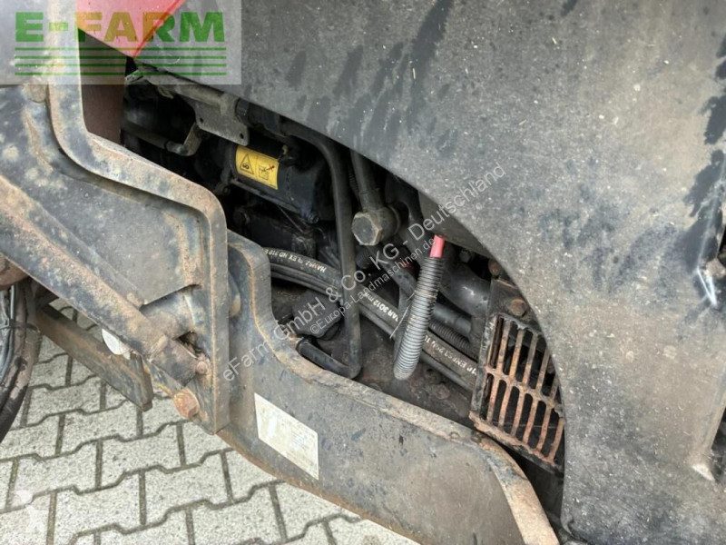 Tractor Case  farmall 105 u
