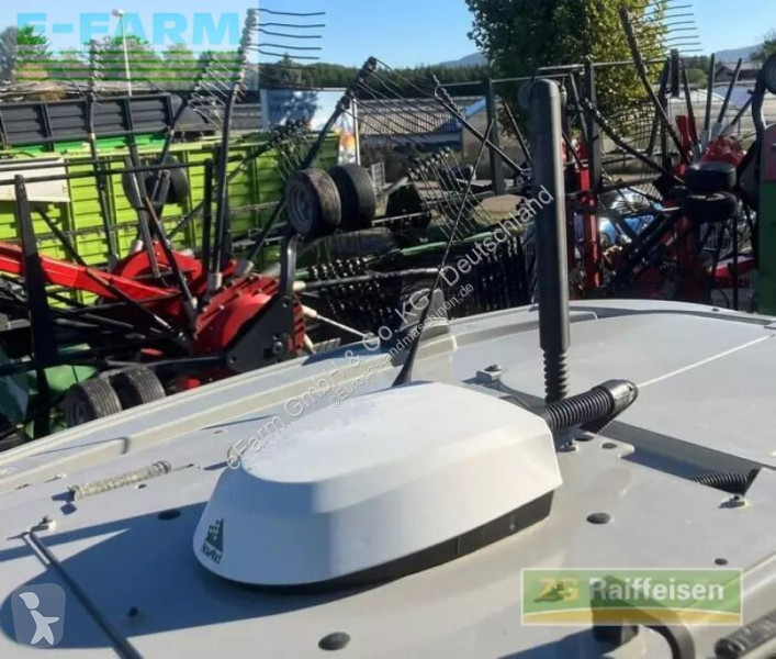 Tracteur agricole Massey Ferguson  7s.210 dyna-vt