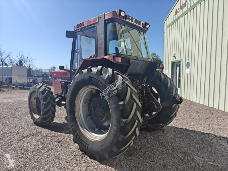 Tracteur agricole Case  1056XL
