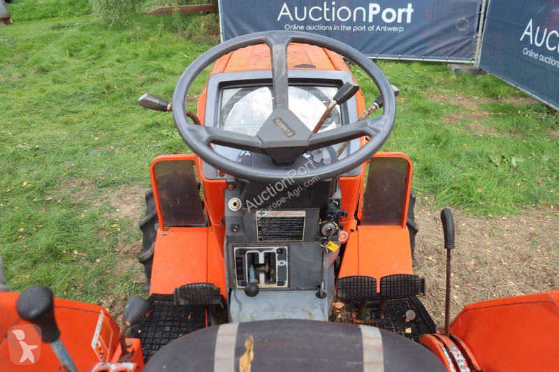 Tracteur agricole Kubota Sunshine ZL1-205D
