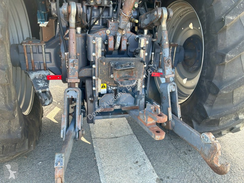 Tracteur agricole Ford 8870 DT