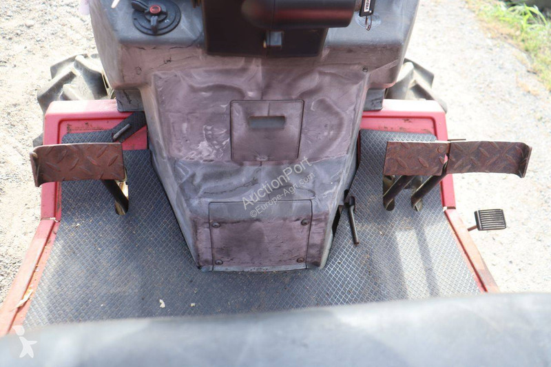 Tracteur agricole Shibaura P185F