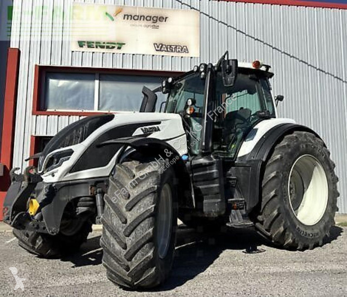 Tractor Valtra  t195 active