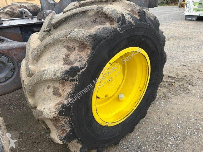 Ciągnik John Deere 1510G - CABINE TOURNANTE