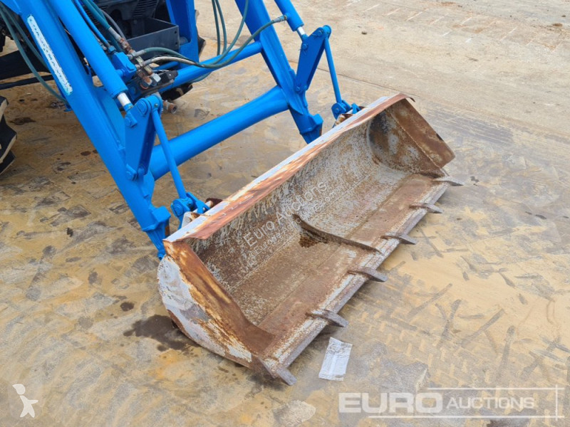Lantbrukstraktor  TU225F