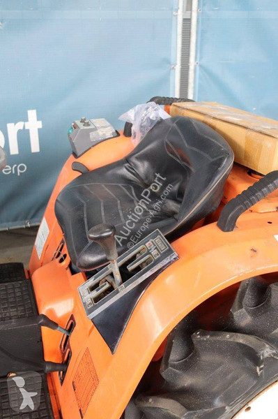 Tractor Kubota BULLTRA ZB1-17