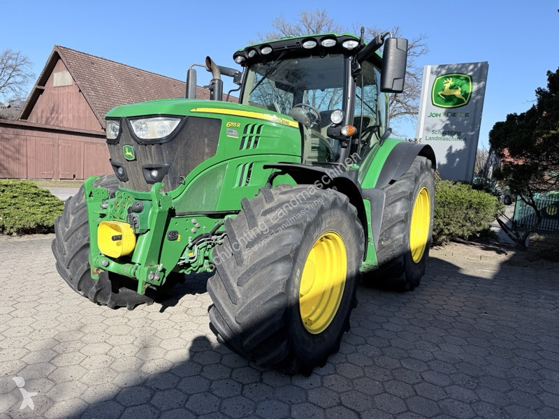 جرار زراعي John Deere