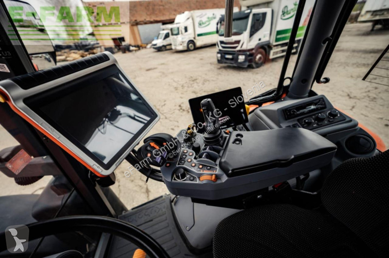 Lantbrukstraktor Kubota  M7