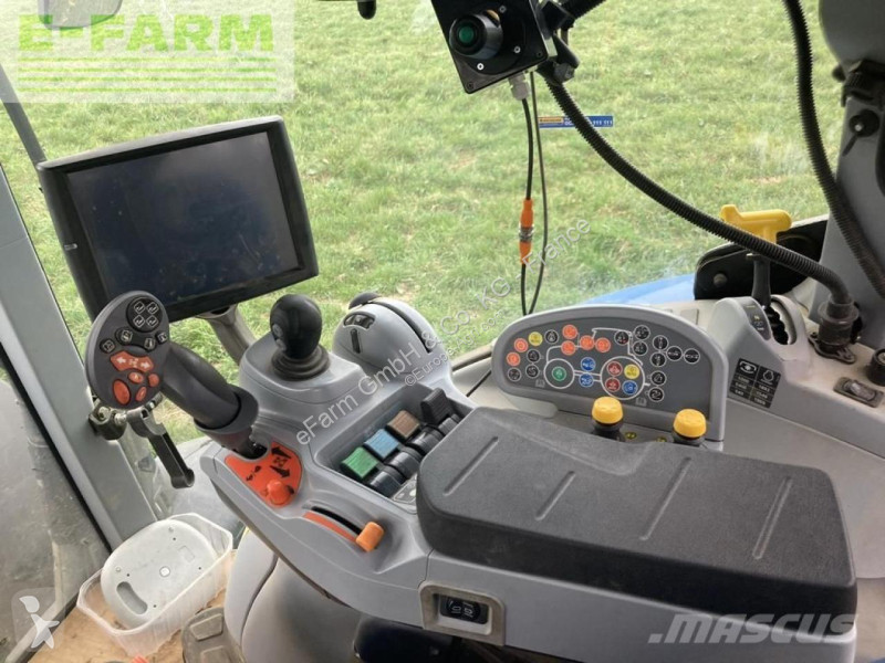 Landbrugstraktor New Holland  t7.225