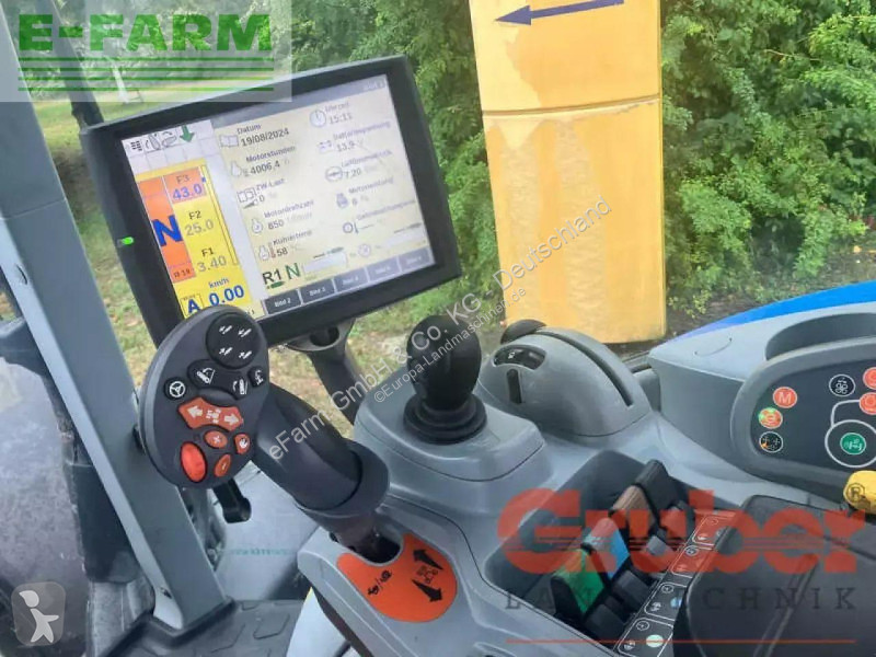 Lantbrukstraktor New Holland  t7.225ac my15