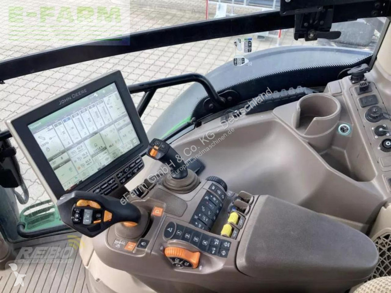 Landbrugstraktor John Deere  6r215