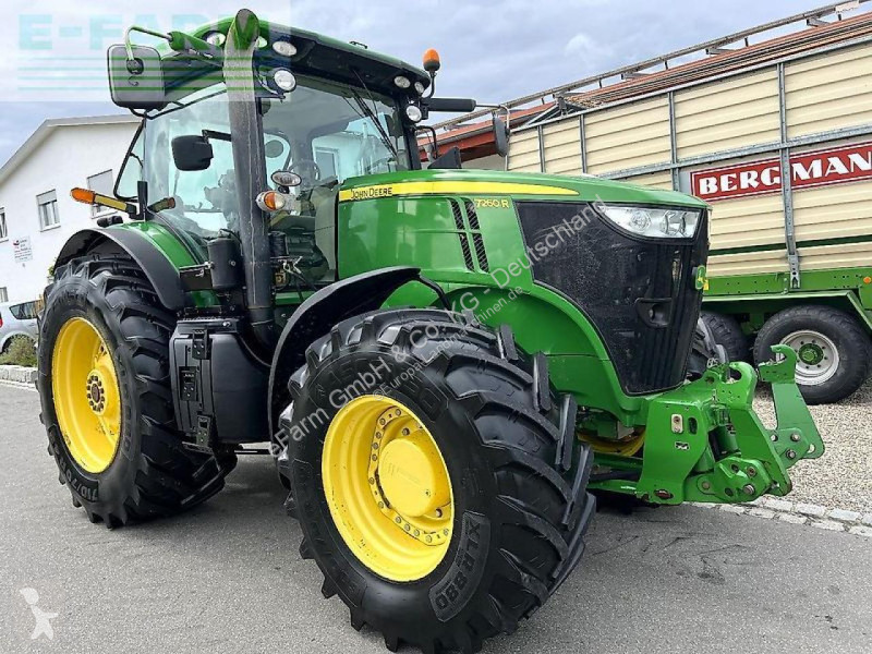 Landbrugstraktor John Deere  7260 r mit einer...