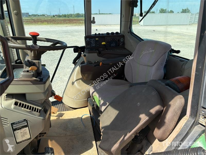 Tractor John Deere 6820