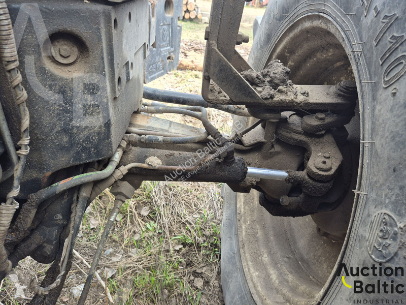 Lantbrukstraktor New Holland TM 190