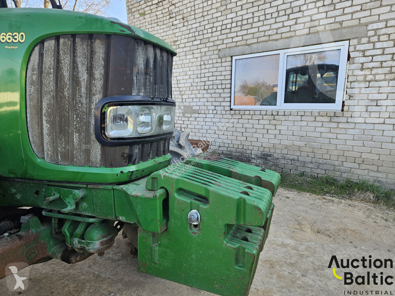 Lantbrukstraktor John Deere 6630 Premium
