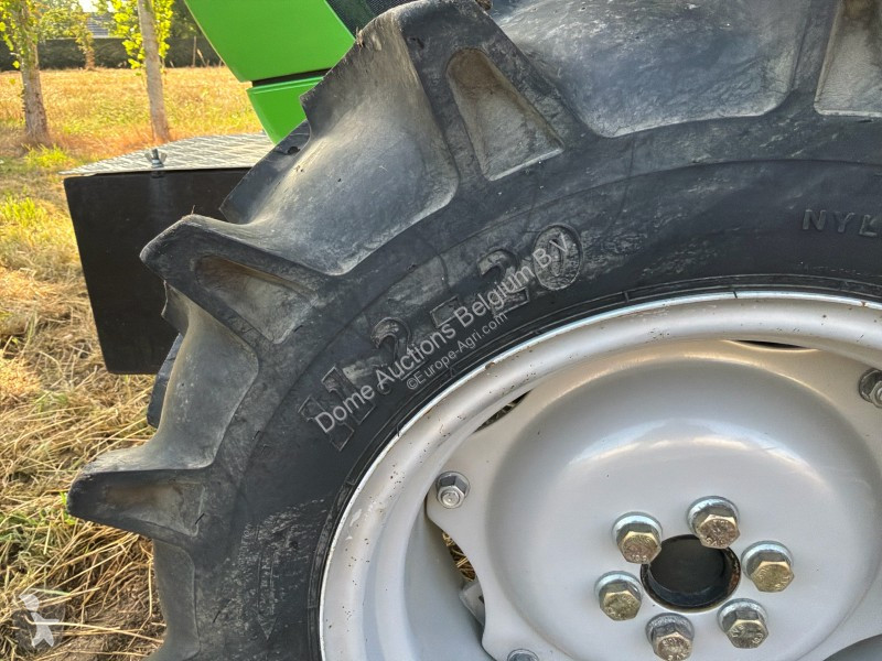 Lantbrukstraktor Deutz-Fahr