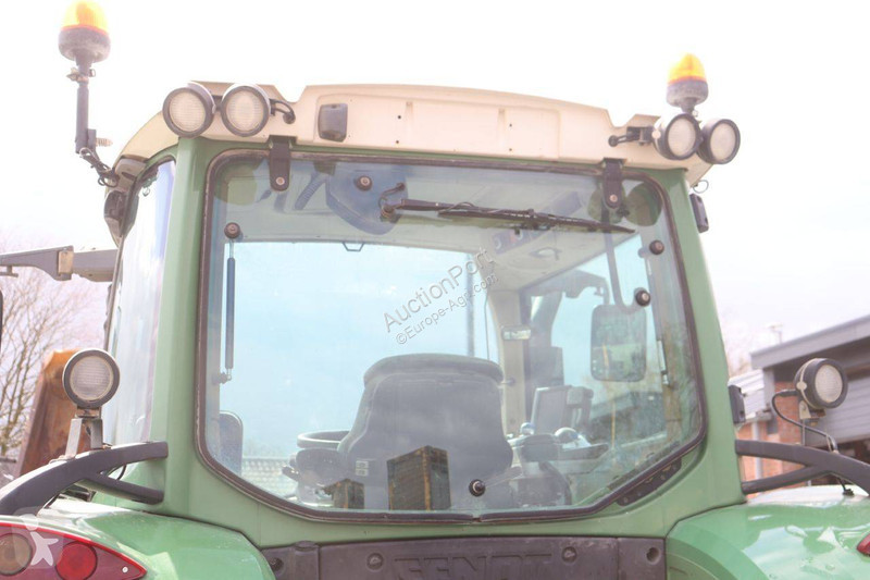 Lantbrukstraktor Fendt 720 VARIO