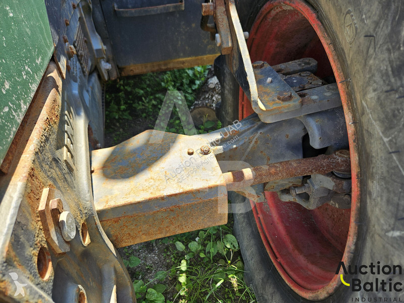 Lantbrukstraktor Fendt Favorit 716 Vario