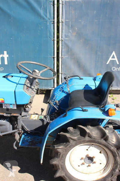 Lantbrukstraktor Mitsubishi MT1301D
