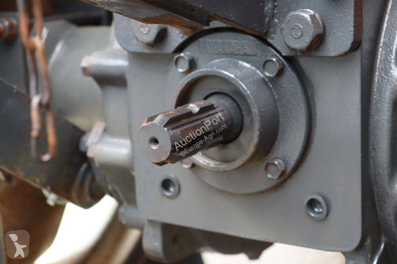 Lantbrukstraktor Shibaura SD1843