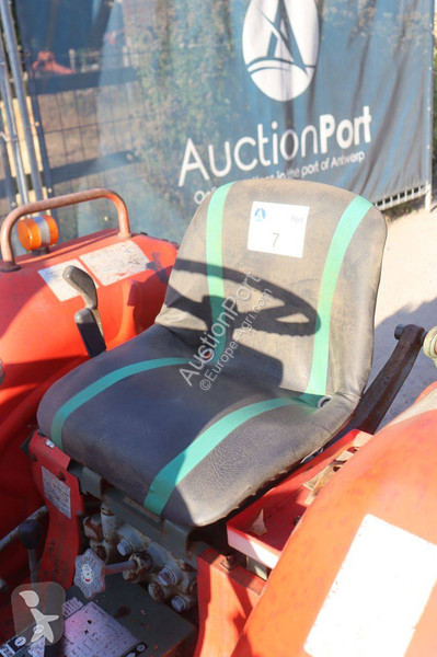 جرار زراعي Yanmar YM1802D