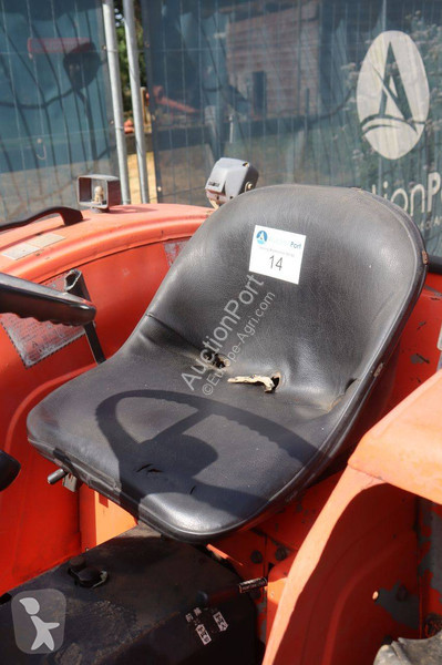جرار زراعي Hinomoto E2604