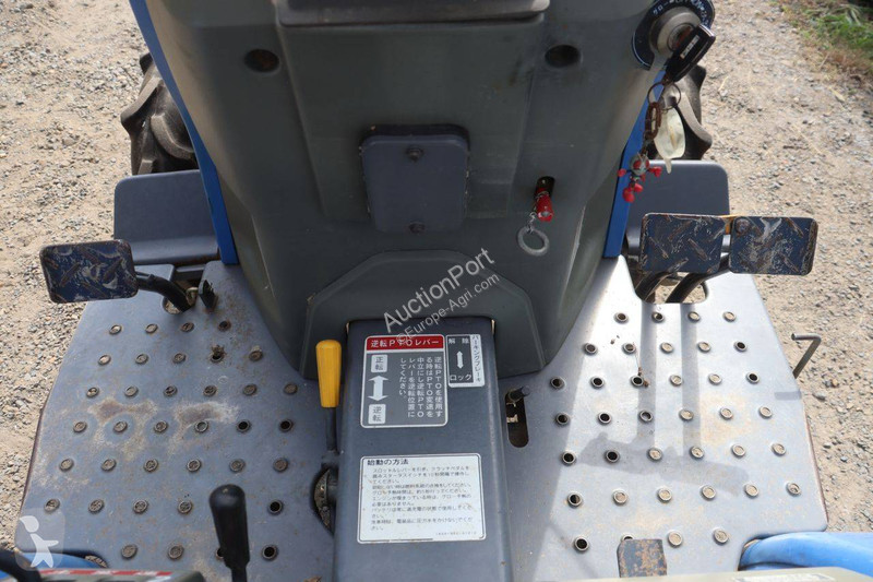 جرار زراعي Iseki TM15F-DZ